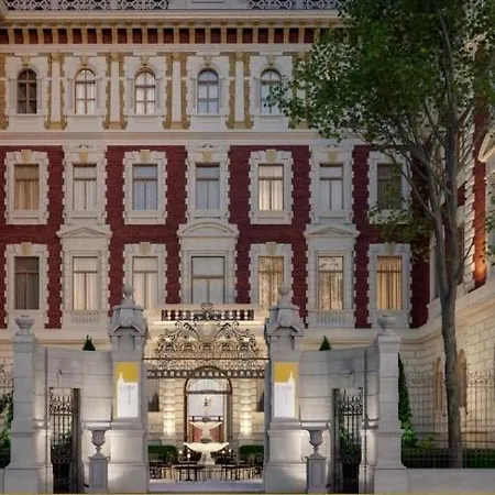 Korond Palace * بودابست