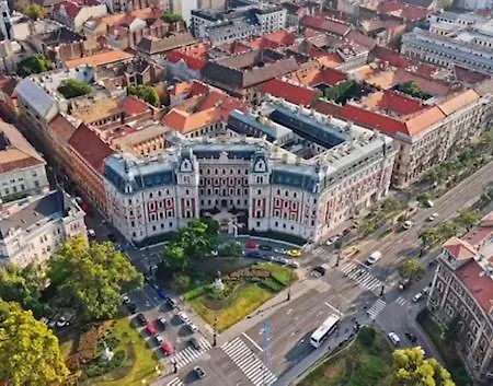Lägenhet Korond Palace